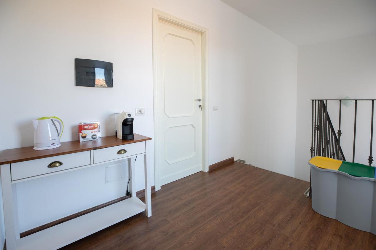 La Magnolia Rooms Olbia Dış mekan fotoğraf